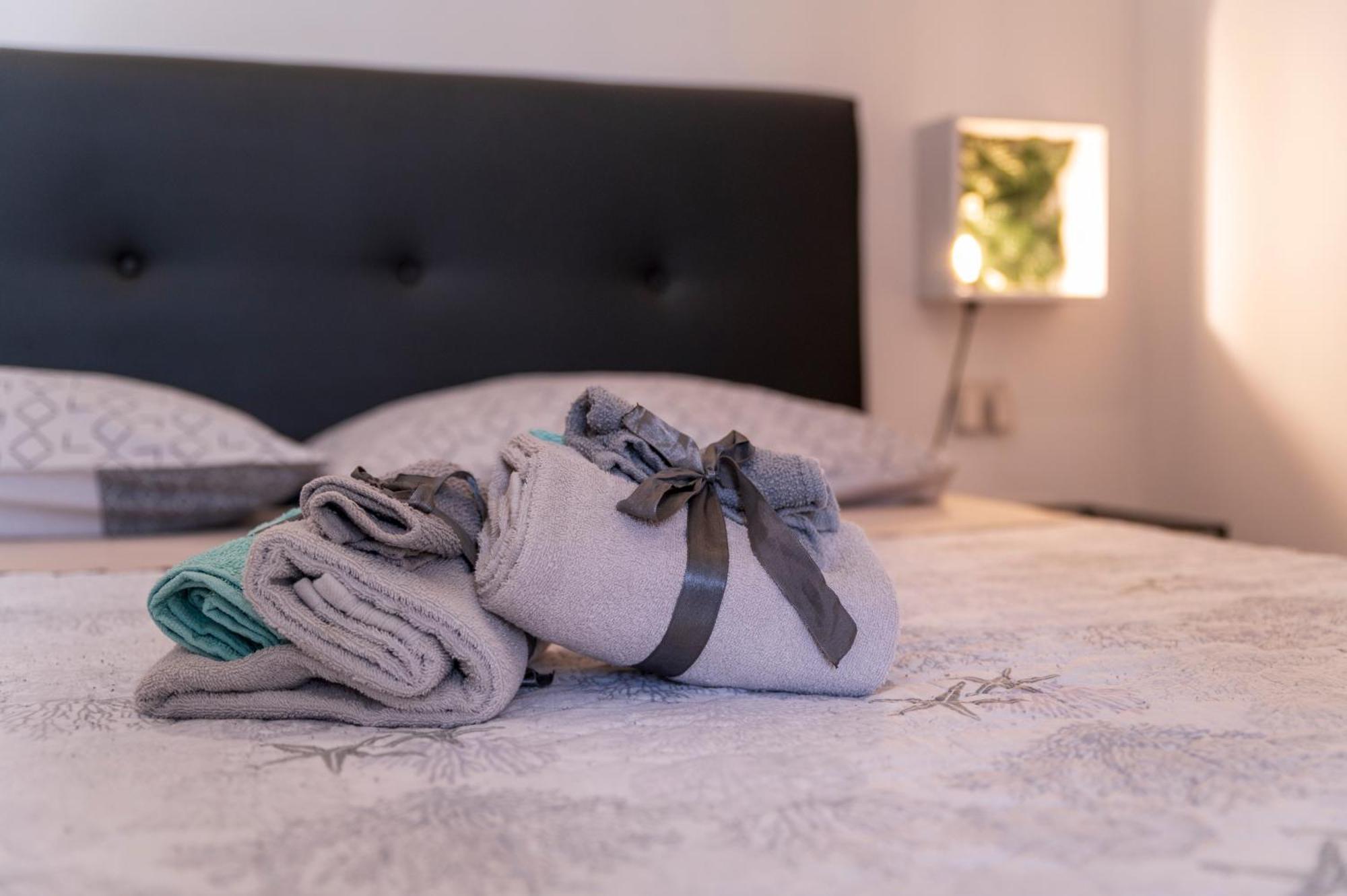 Very Well Apartment Porto Torres Ngoại thất bức ảnh
